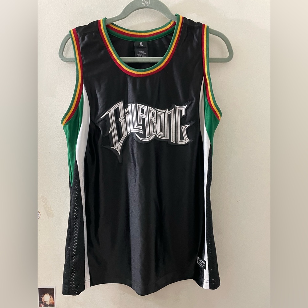 Billabong Jamaican style basketball jersey size small
